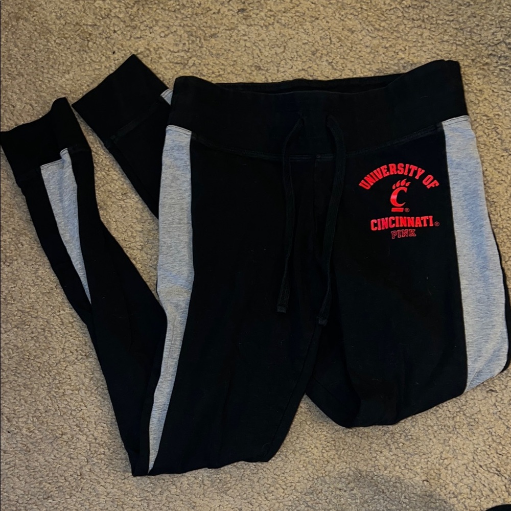 University of Cincinnati VS Pink Leggings